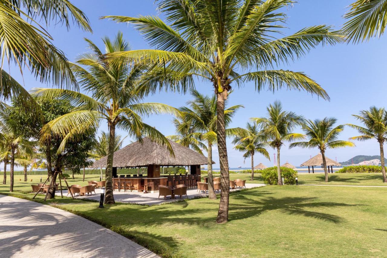 Melia Vinpearl Cua Hoi Beach Resort Cửa Lò Zewnętrze zdjęcie