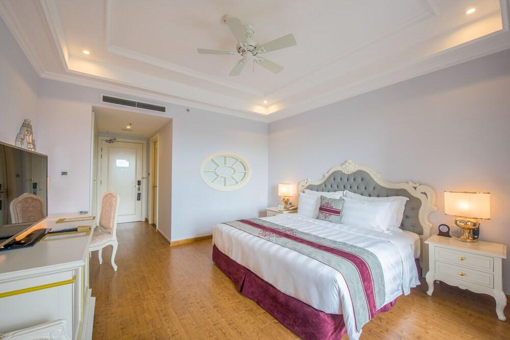 Melia Vinpearl Cua Hoi Beach Resort Cửa Lò Zewnętrze zdjęcie