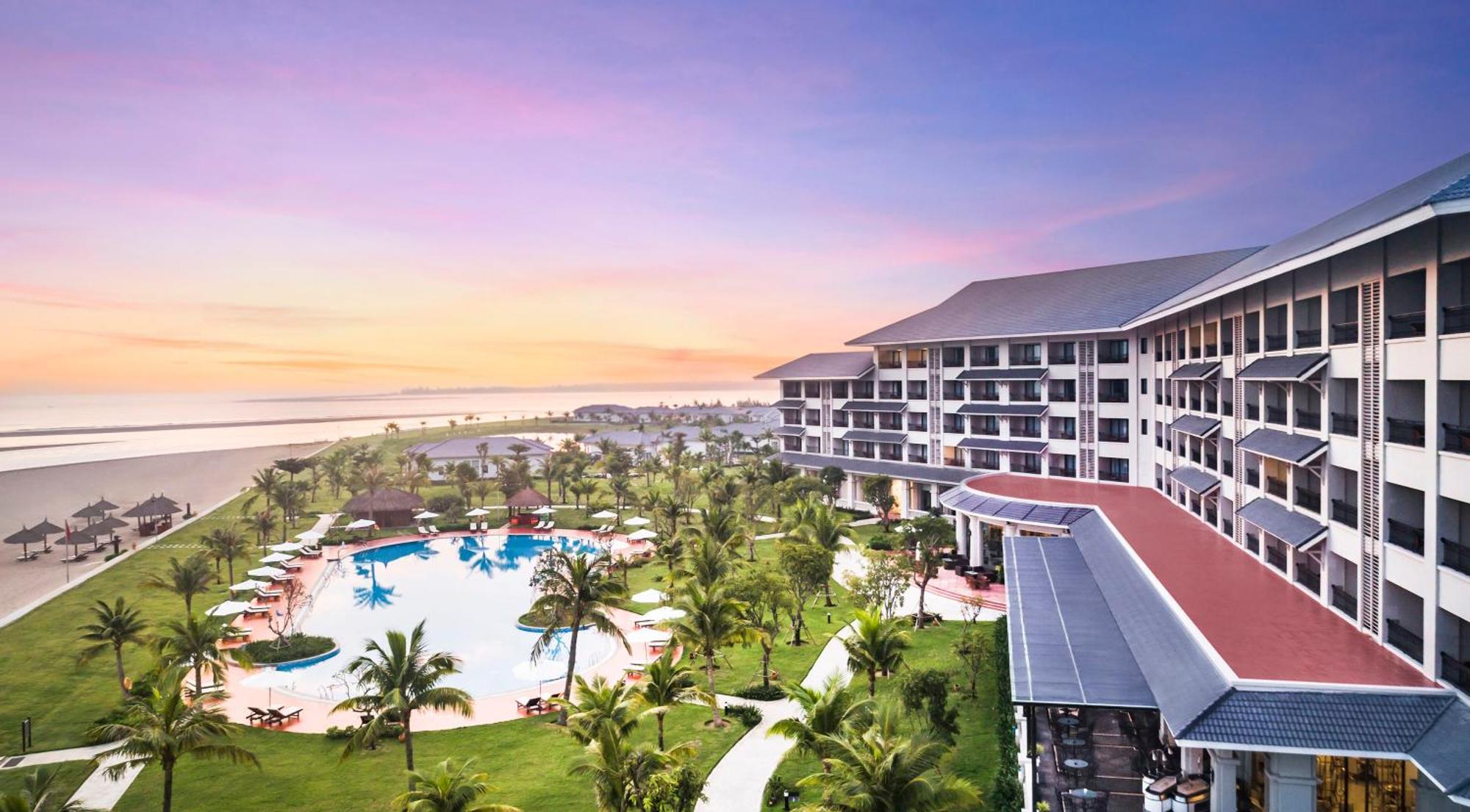 Melia Vinpearl Cua Hoi Beach Resort Cửa Lò Zewnętrze zdjęcie