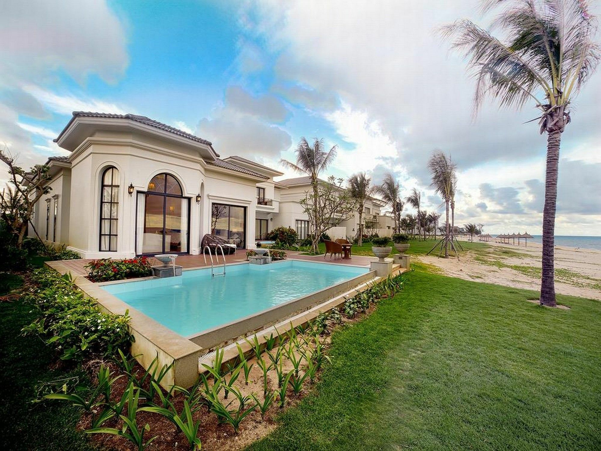 Melia Vinpearl Cua Hoi Beach Resort Cửa Lò Zewnętrze zdjęcie